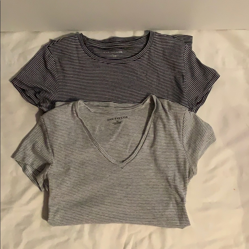 Ann Taylor short sleeve ts. 2 pack. Medium